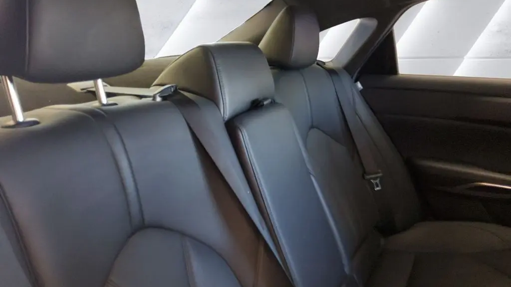 2022 Toyota Avalon Hybrid XLE