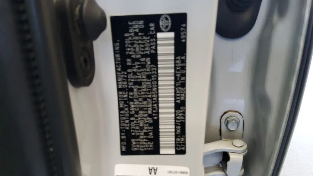 2022 Toyota Avalon Hybrid XLE