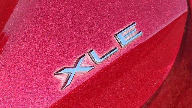 2022 Toyota Avalon XLE
