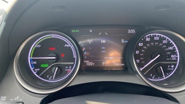 2023 Toyota Camry Hybrid XSE