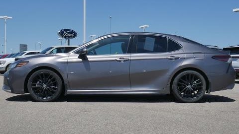 2021 Toyota Camry XSE V6