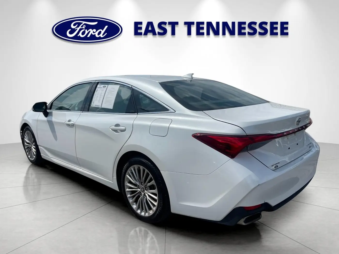 2021 Toyota Avalon - $22,582