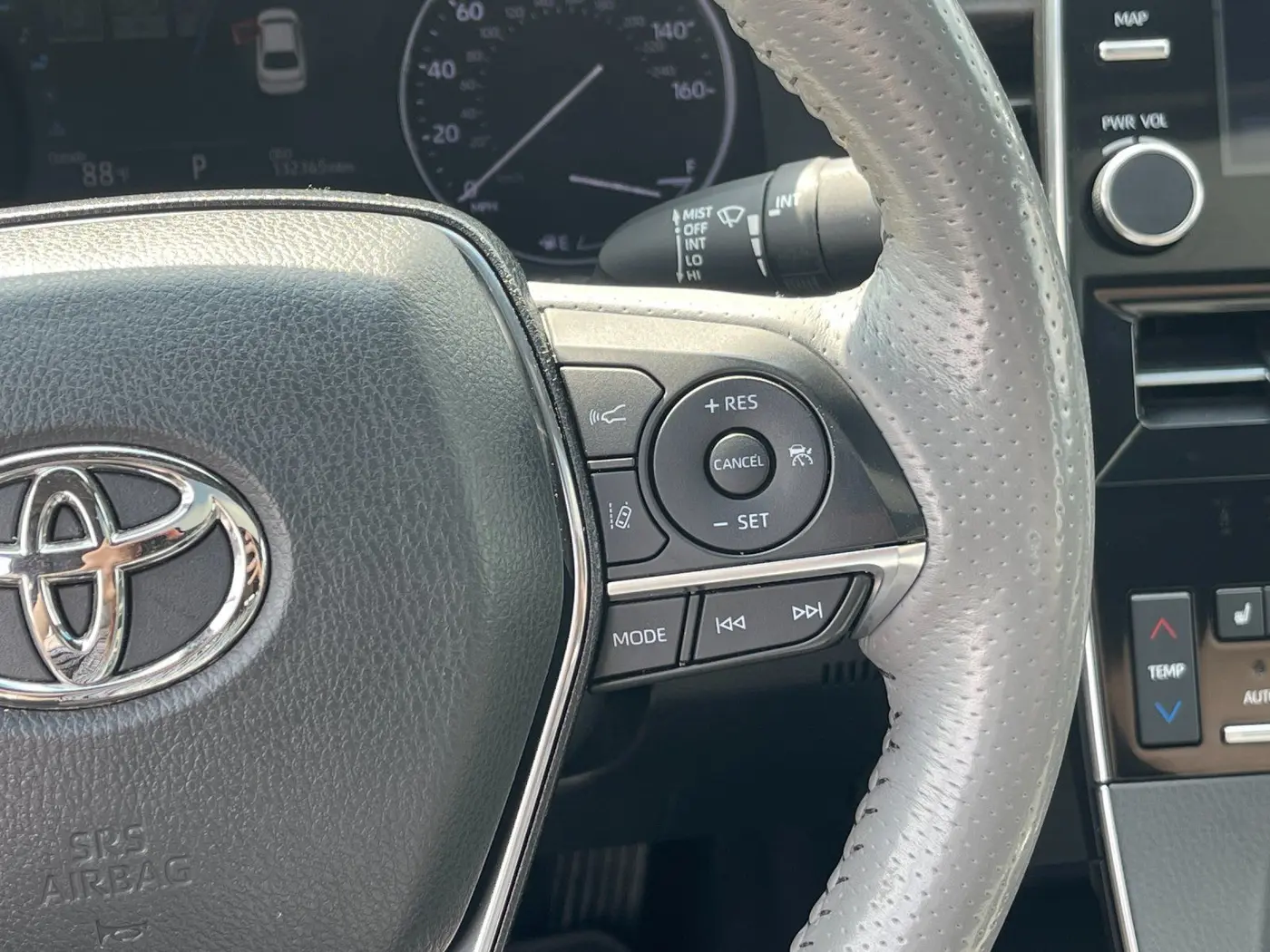 2021 Toyota Avalon - $22,582