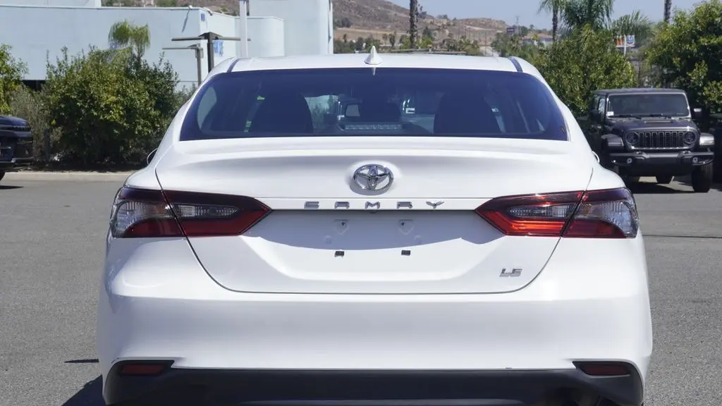 2023 Toyota Camry LE