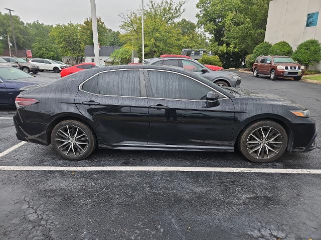 2022 Toyota Camry - $24,000