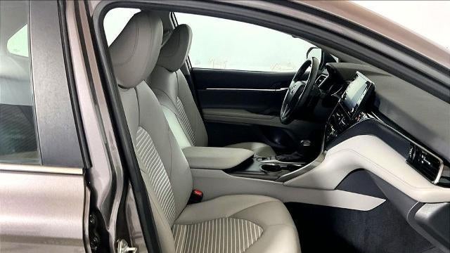 2024 Toyota Camry Hybrid SE