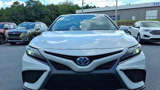 2023 Toyota Camry Hybrid SE