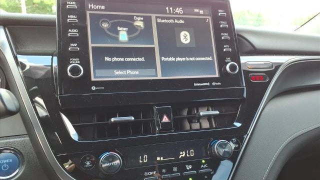 2023 Toyota Camry Hybrid SE