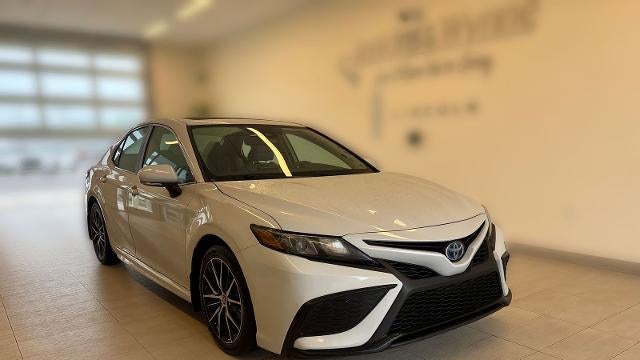 2024 Toyota Camry Hybrid SE
