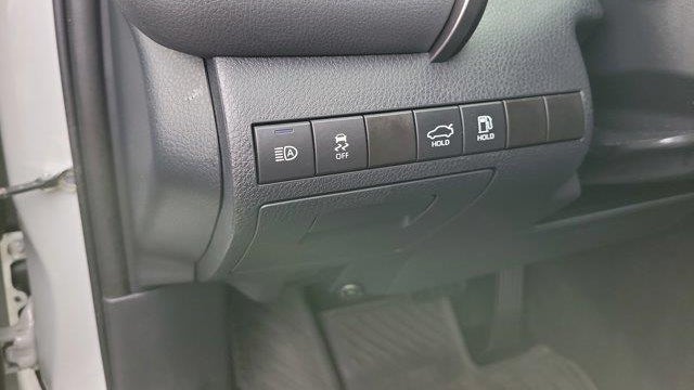 2024 Toyota Camry Hybrid SE