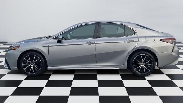 2023 Toyota Camry SE Nightshade
