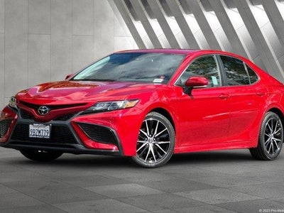 2022 Toyota Camry SE 4DR Sedan