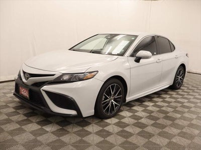 2022 Toyota Camry SE 4DR Sedan