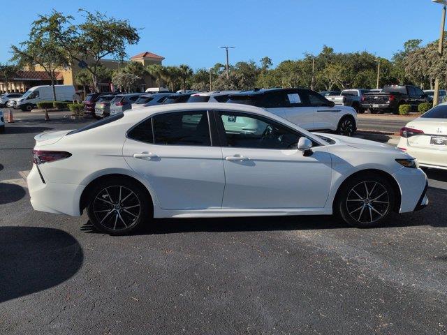 2023 Toyota Camry - $22,965