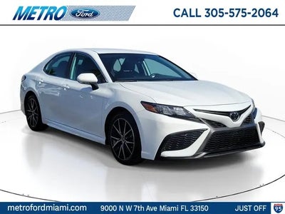 2024 Toyota Camry SE 4DR Sedan