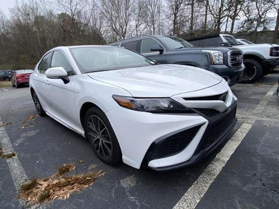 2024 Toyota Camry SE 4DR Sedan