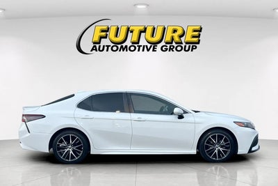 2023 Toyota Camry SE 4DR Sedan