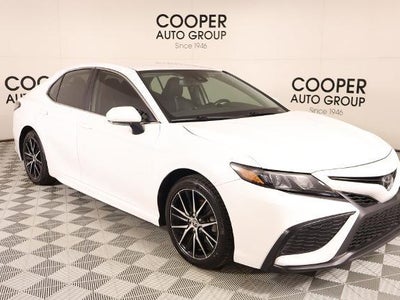 2024 Toyota Camry SE 4DR Sedan