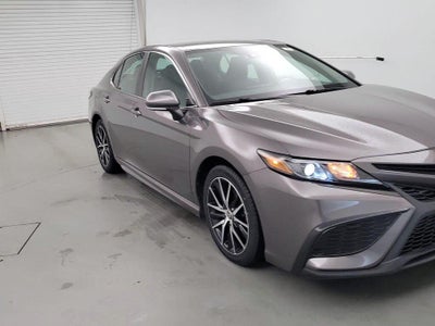 2022 Toyota Camry SE 4DR Sedan