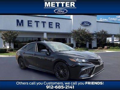 2022 Toyota Camry SE 4DR Sedan