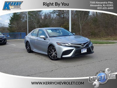 2023 Toyota Camry SE 4DR Sedan
