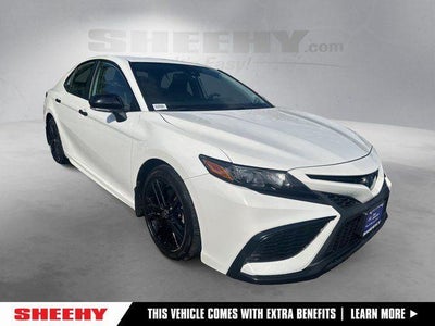 2022 Toyota Camry Hybrid SE 4DR Sedan