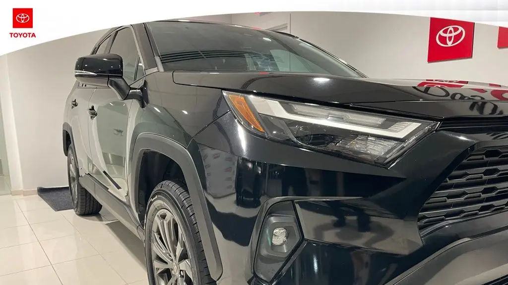 2023 Toyota RAV4 Hybrid XLE Premium