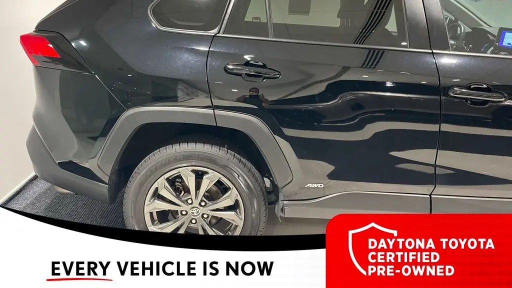 2023 Toyota RAV4 Hybrid XLE Premium
