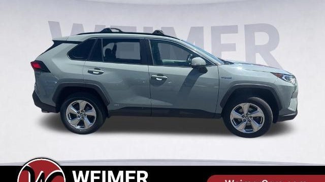 2021 Toyota RAV4 Hybrid XLE Premium