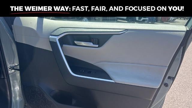 2021 Toyota RAV4 Hybrid XLE Premium