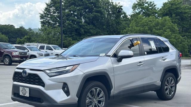 2022 Toyota RAV4 Hybrid XLE Premium