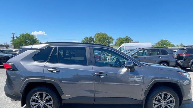 2022 Toyota RAV4 Hybrid XLE Premium