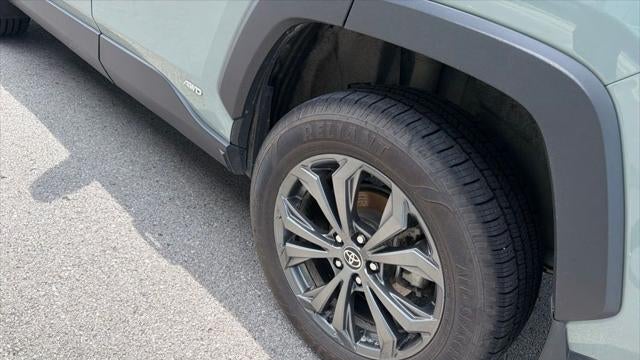 2023 Toyota RAV4 Hybrid XLE Premium