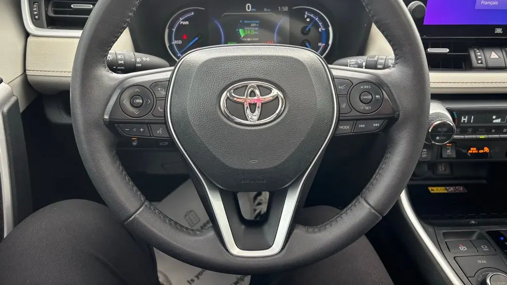 2023 Toyota RAV4 Hybrid XLE Premium