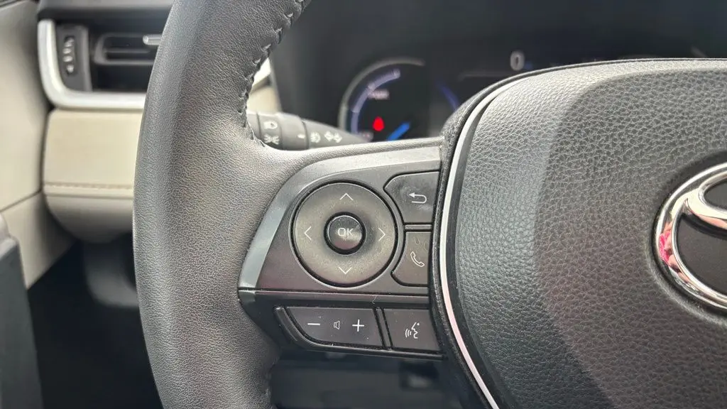 2023 Toyota RAV4 Hybrid XLE Premium