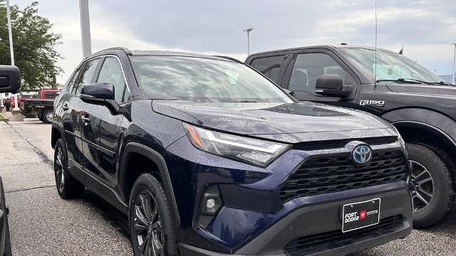2023 Toyota RAV4 Hybrid XLE Premium