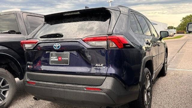 2023 Toyota RAV4 Hybrid XLE Premium