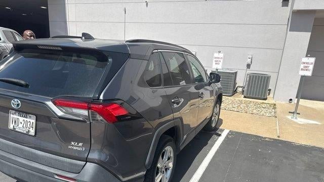 2021 Toyota RAV4 Hybrid XLE Premium