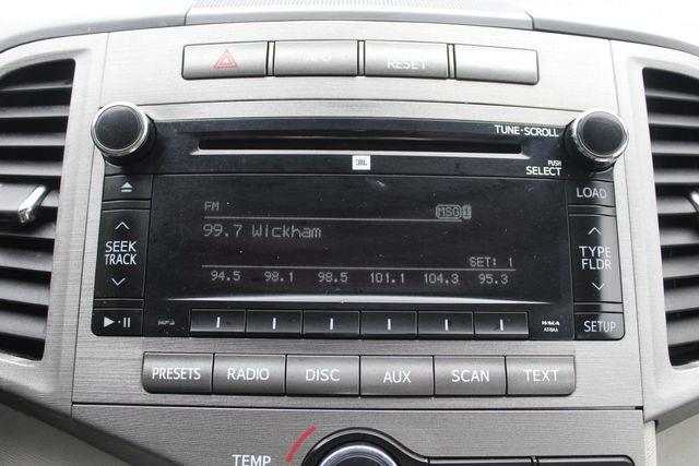 2012 Toyota Venza LE — photo 1 of 12