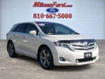 2015 Venza Thumbnail 2