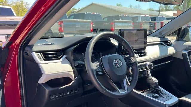 2025 Toyota RAV4 Hybrid Limited