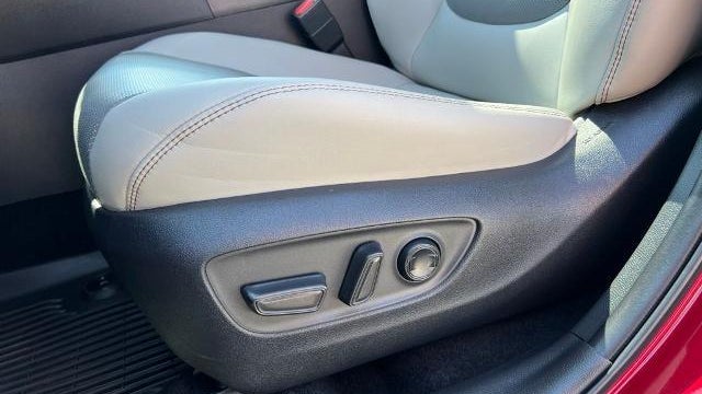 2025 Toyota RAV4 Hybrid Limited