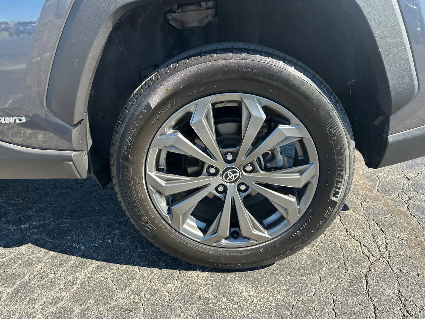 2023 Toyota RAV4 - $30,979