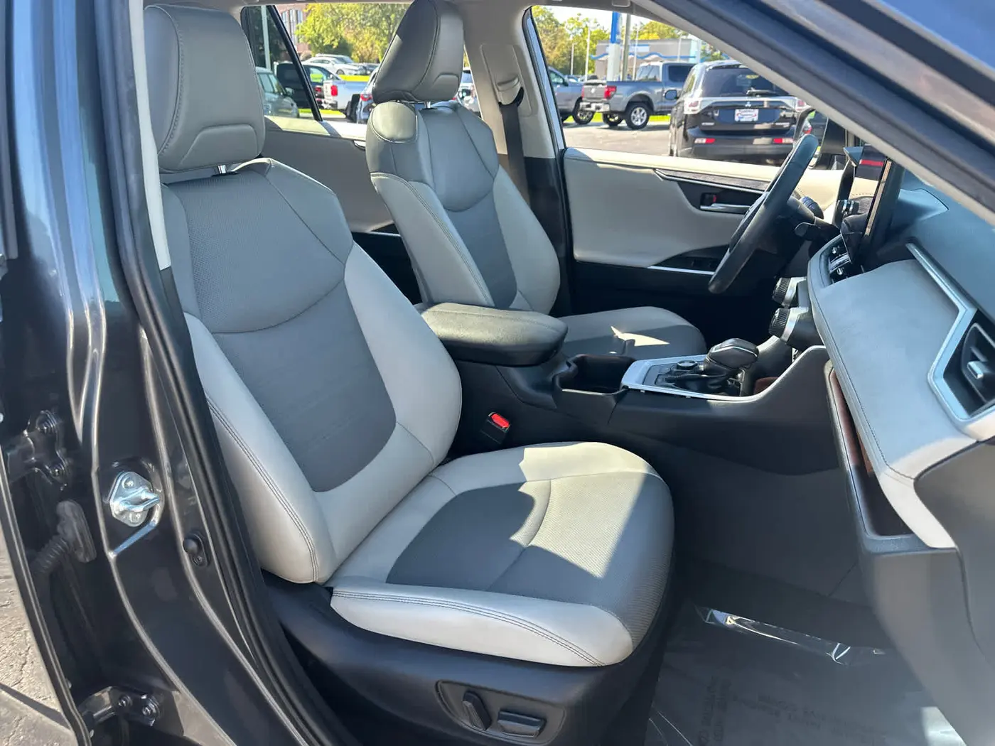 2023 Toyota RAV4 - $30,979