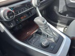 2022 RAV4 Hybrid Thumbnail 25