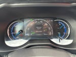 2022 RAV4 Hybrid Thumbnail 27