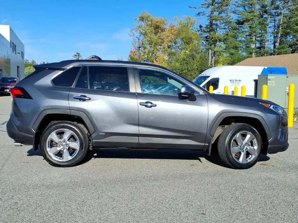 2021 Toyota RAV4 - $33,645