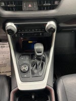 2022 RAV4 Hybrid Thumbnail 14