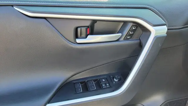2023 Toyota RAV4 Hybrid Limited