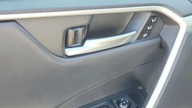 2023 Toyota RAV4 Hybrid Limited